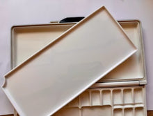 Folding Paint Palette – Navy | Stay-Wet Mixing Palette