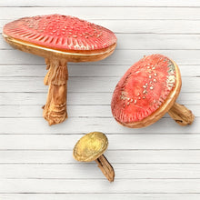 SAVE 10% Stamperia Whispering Woods Collection - Silicone Mould - A5 - Toadstools