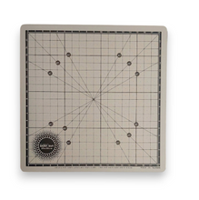 Rotating Rotary Cutting Mat - 20 x 20cm